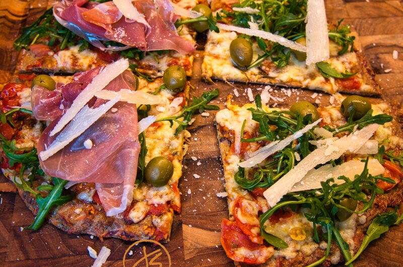 Thunfischbodenpizza